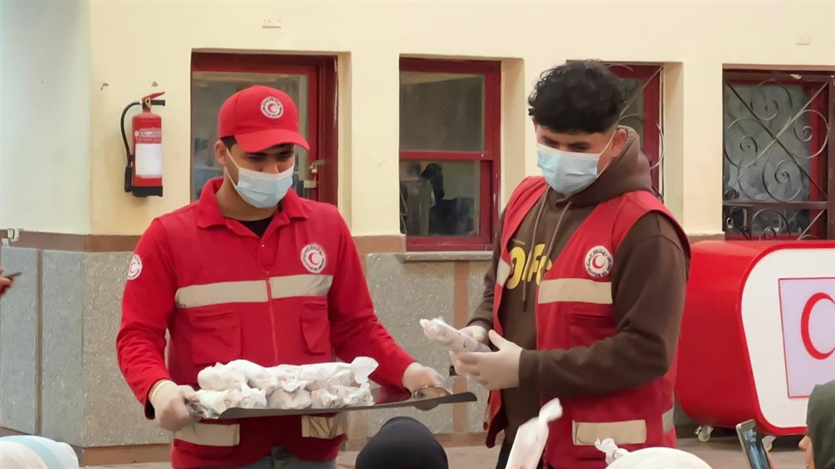 الهلال الأحمر&nbsp;