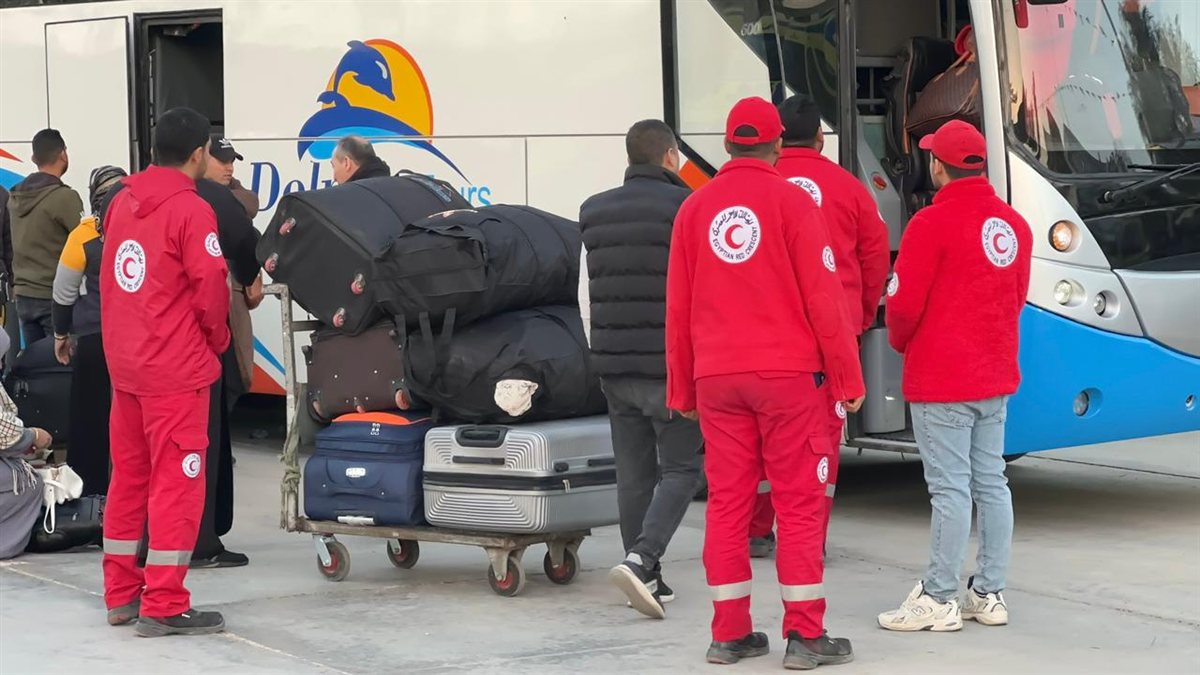 الهلال الأحمر&nbsp;