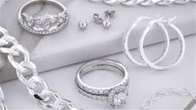 سعر الفضة اليوم الجمعة 9 يناير 2026 في مصر.. وعيار 999 يسجل: 127 جنيهًا