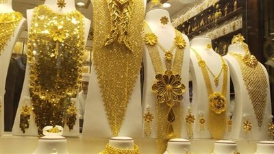 ارتفاع في سعر الذهب خلال تعاملات اليوم مع استقرار نسبي للفضة.. تعرف على سعر الذهب 