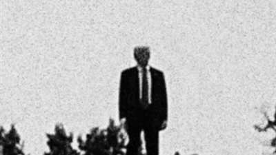 ترامب يثير الجدل بصورة غامضة من فوق سطح البيت الأبيض.. ما القصة؟