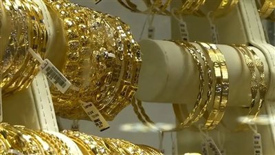 تراجع ملحوظ في أسعار الذهب في قطر مع بداية تعاملات اليوم