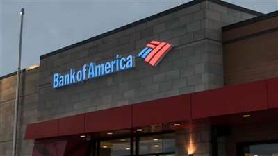 الأرقام تتحدث.. مكافآت الأسهم تكسر الروتين في بنك أوف أمريكا