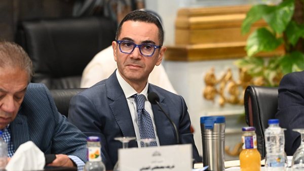 حسن الخطيب وزير الاستثمار والتجارة الخارجية