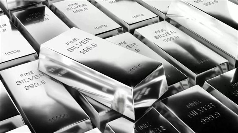   انهيار صندوق الفضة