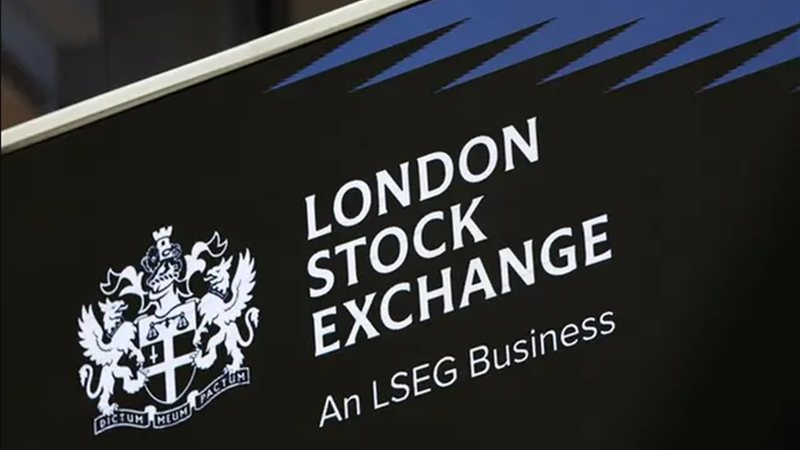 مؤشر فوتسي 100 البريطاني