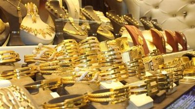 الذهب يقفز 2% مع رهانات خفض الفائدة وتوقعات قياسية للأسعار