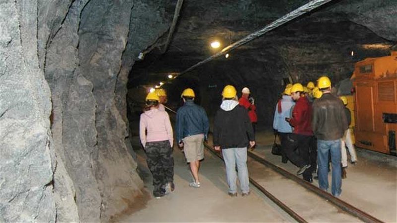  وزارة الانتقال الطاقي