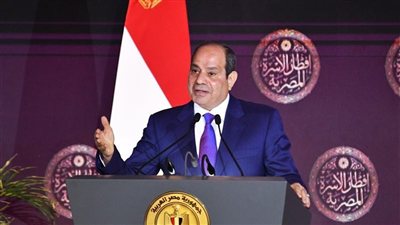 السيسي يوجه بحماية الاقتصاد المصري من الممارسات التجارية الضارة