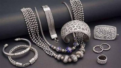 استقرار أسعار الفضة في مصر مع ميل طفيف للارتفاع.. وخيار اقتصادي بديل عن الذهب