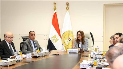 اجتماع اللجنة العليا لتراخيص المحال العامة 