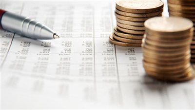 كيف تعزز السياسة المالية الانكماشية الاستثمار الخاص وتنعش الاقتصاد؟